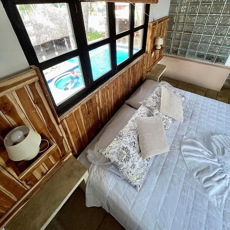 Johnnys Place Hotel Монтеррико Экстерьер фото